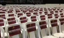 Procurando por Aluguel de Cadeiras de Plástico Branca no Rio de Janeiro – RJ?