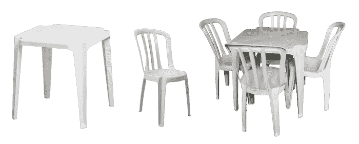 Jogo de Mesa Quadrada com 4 cadeiras plásticas