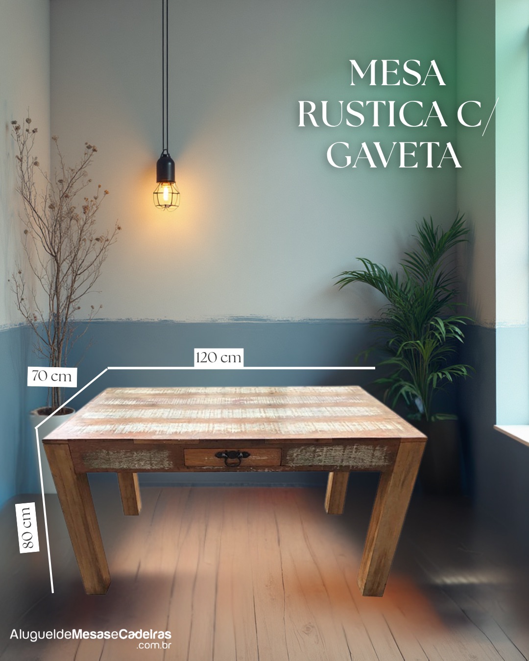 Mesa rústica de madeira com gaveta